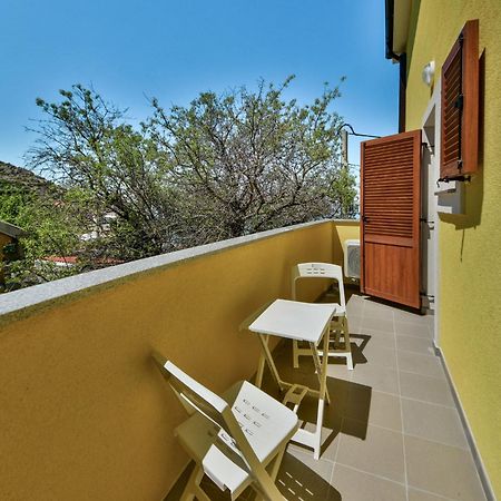 Apartment Val-4 By Interhome Sveti Juraj Eksteriør bilde