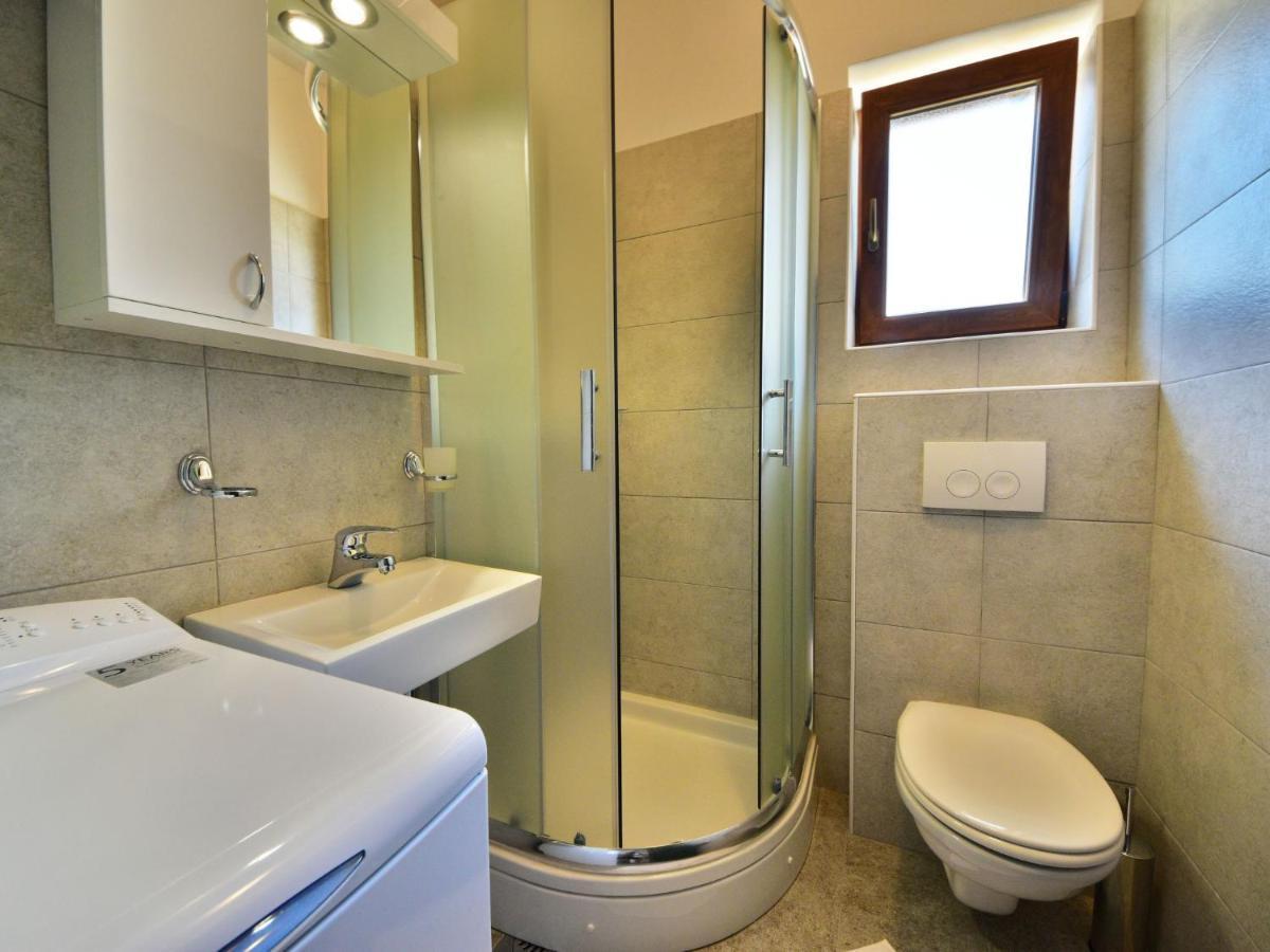 Apartment Val-4 By Interhome Sveti Juraj Eksteriør bilde